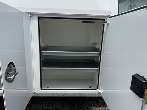 Used 2023 Ford E-350 and Econoline 350 Super Duty w/ Power Windows & Locks Group RWD image 36