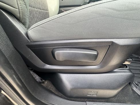 Used 2015 RAM 2500 Big Horn image 38