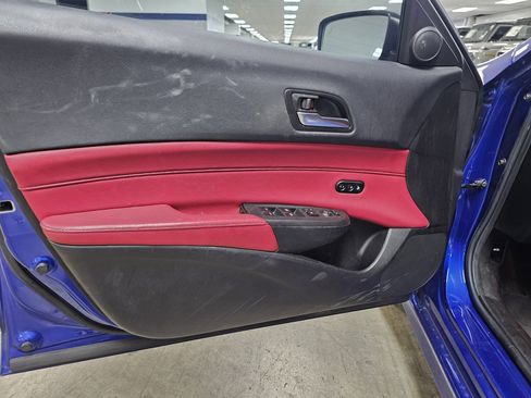 Used 2019 Acura ILX Premium and A-SPEC Packages image 10