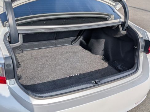 Used 2016 Lexus RC 300 AWD image 9