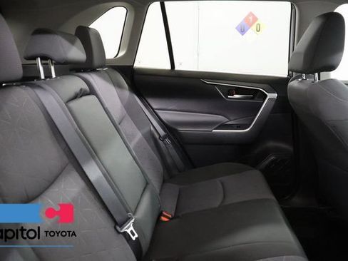 Certified 2025 Toyota RAV4 XLE AWD/4WD image 28