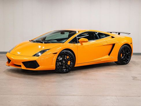 Used 2012 Lamborghini Gallardo LP 550-2 Bicolore RWD image 23