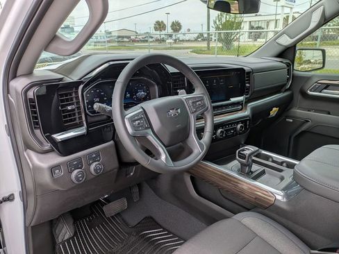 New 2025 Chevrolet Silverado 1500 RST w/ Convenience Package II image 14