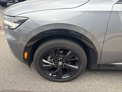 Used 2022 Buick Envision Essence w/ Sport Touring Package image 4