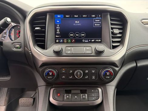 Used 2023 GMC Acadia AT4 w/ Technology Package AWD/4WD image 22