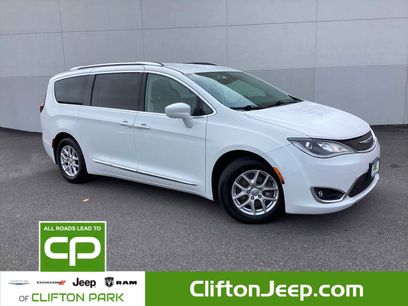 Certified 2020 Chrysler Pacifica Touring-L