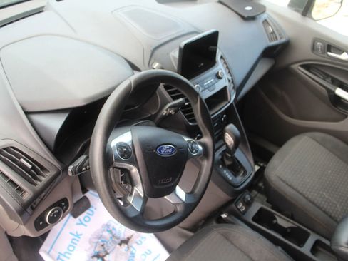 Used 2021 Ford Transit Connect XLT image 14