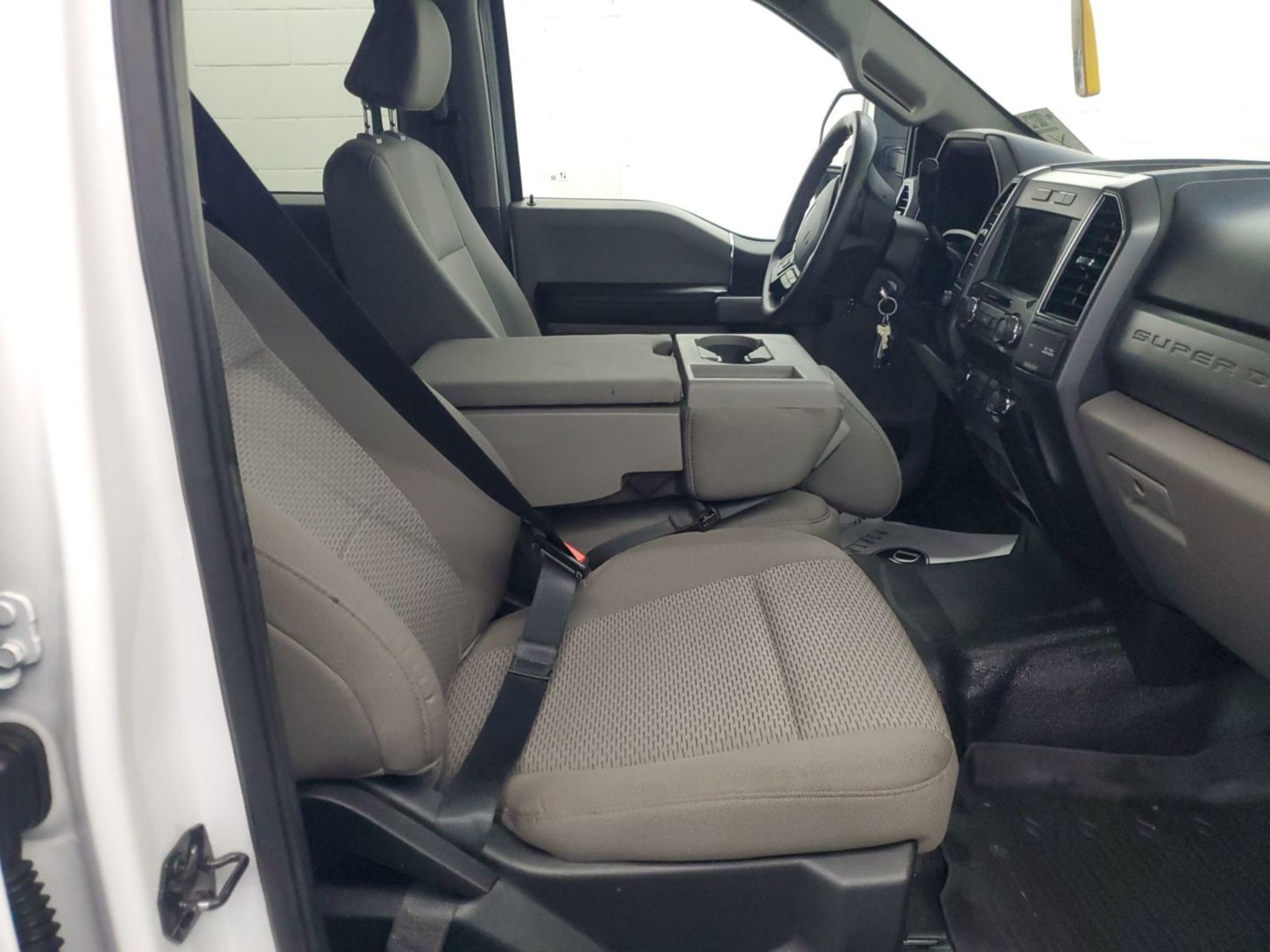 Used 2021 Ford F250 XLT w/ XLT Value Package AWD/4WD image 6