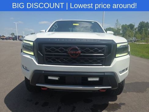 Used 2023 Nissan Frontier PRO-4X w/ Pro-4X Premium Package AWD/4WD image 3