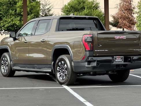 New 2026 GMC Sierra EV Elevation image 7