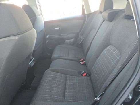 Used 2024 Honda HR-V LX image 7