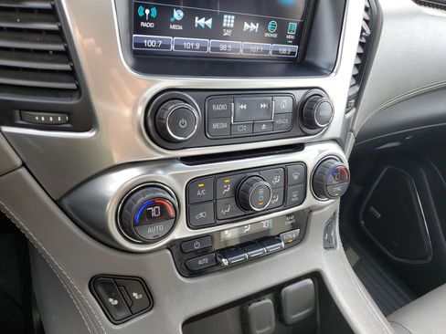 Used 2019 Chevrolet Tahoe LT w/ Luxury Package image 31