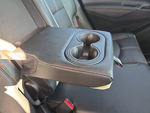 Used 2023 Chevrolet Equinox Premier AWD/4WD image 84