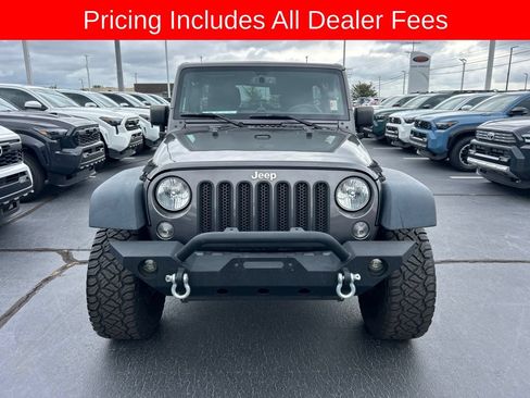 Used 2018 Jeep Wrangler Unlimited Sport S AWD/4WD image 20