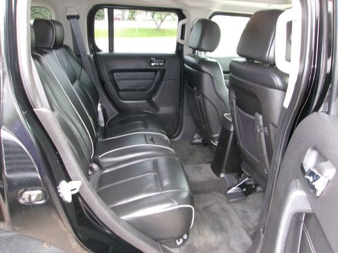 Used 2006 HUMMER H3 AWD/4WD image 7