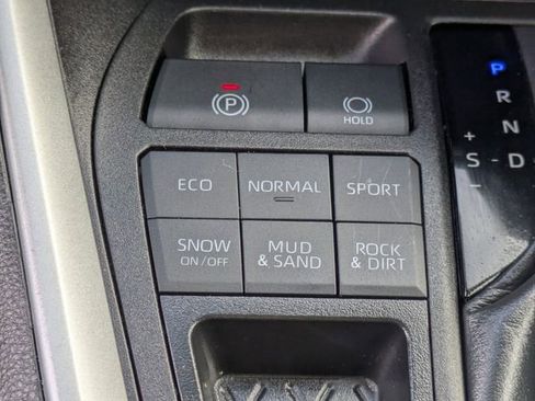 Used 2024 Toyota RAV4 XLE image 16