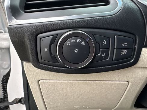 Used 2019 Ford Edge Titanium w/ Cold Weather Package AWD/4WD image 25