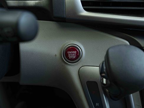 Used 2016 Honda Odyssey EX-L image 29