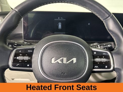 Used 2024 Kia Sorento S w/ Panoramic Sunroof Package AWD/4WD image 13