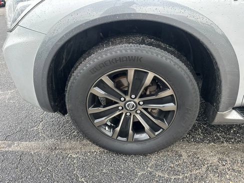 Used 2017 Nissan Armada Platinum w/ Captain Seat Package AWD/4WD image 10