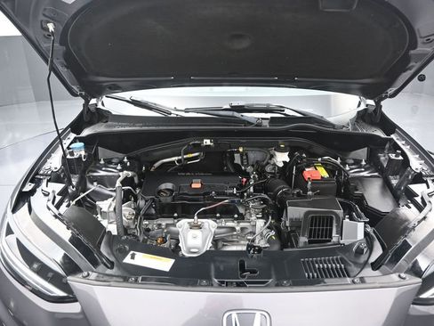Used 2024 Honda HR-V LX image 12