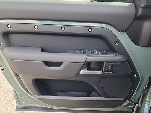 New 2026 Land Rover Defender 110 Trophy Edition AWD/4WD image 10