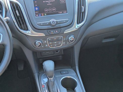 Certified 2022 Chevrolet Equinox LT image 19