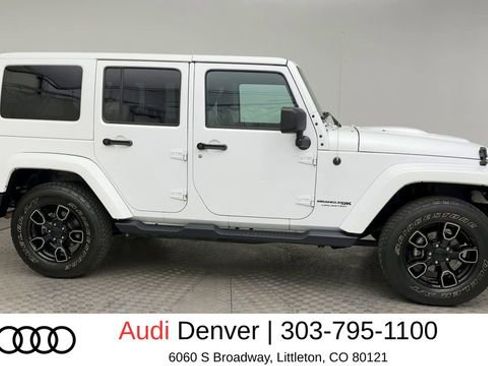 Used 2018 Jeep Wrangler Unlimited Sahara image 9