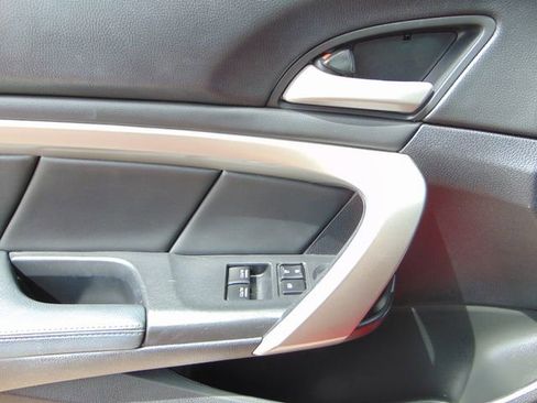 Used 2012 Honda Accord EX image 19