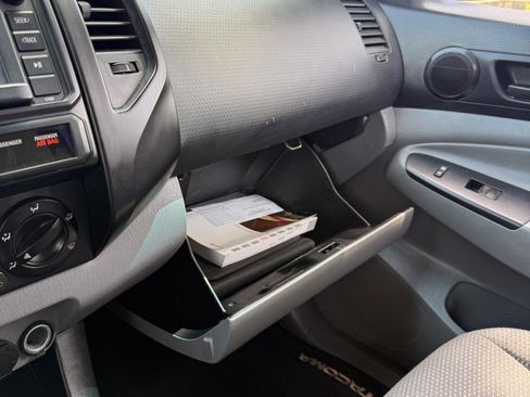 Used 2014 Toyota Tacoma 2WD Access Cab w/ Convenience Package image 28