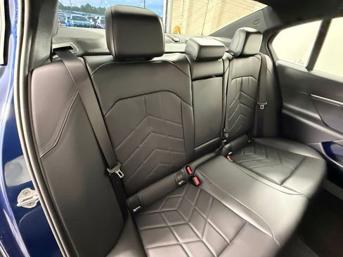 Used 2026 BMW 530i RWD image 33