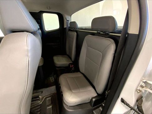 Used 2020 Chevrolet Colorado W/T w/ WT Convenience Package image 24