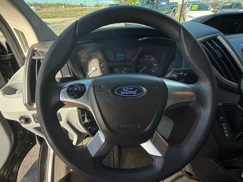 Used 2019 Ford Transit 350 XLT image 22
