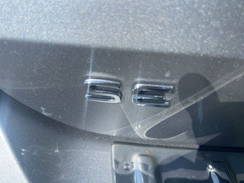 New 2025 Volkswagen Taos SE image 10