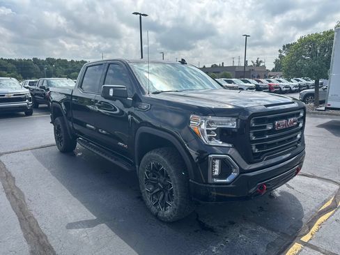 Used 2021 GMC Sierra 1500 AT4 AWD/4WD image 4