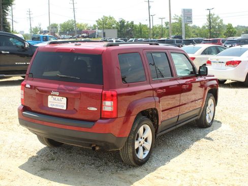 Used 2016 Jeep Patriot Latitude image 5