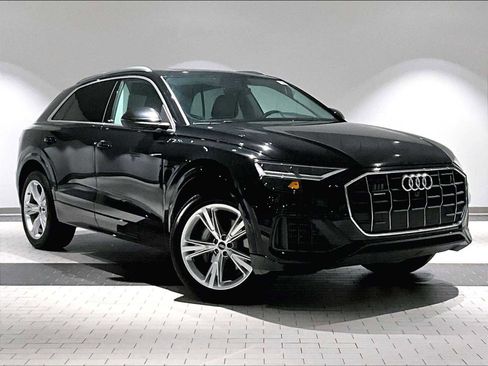 Used 2022 Audi Q8 Premium Plus w/ Premium Plus Package image 12