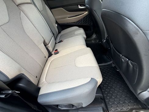 Used 2023 Hyundai Santa Fe SE FWD image 11