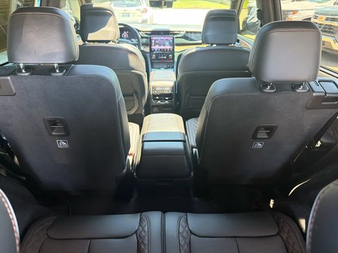 Used 2022 Jeep Grand Cherokee L Summit AWD/4WD image 33