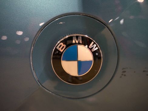 Used 2005 BMW Z4 2.5i RWD image 34