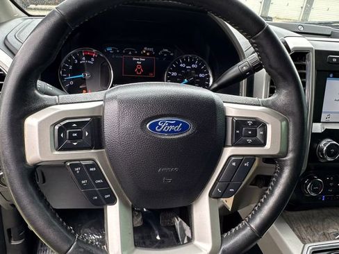 Used 2019 Ford F250 Lariat w/ Lariat Value Package image 15