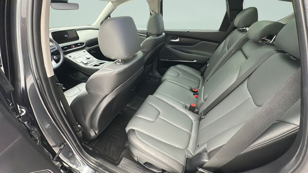 Used 2023 Hyundai Santa Fe SEL w/ Premium Package AWD/4WD image 9