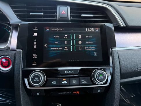 Used 2017 Honda Civic EX-L image 7