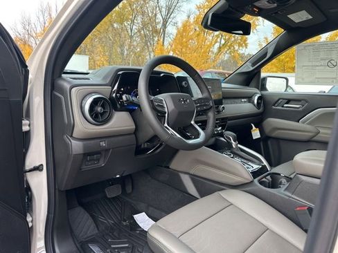 New 2026 Chevrolet Colorado ZR2 w/ Technology Package image 11