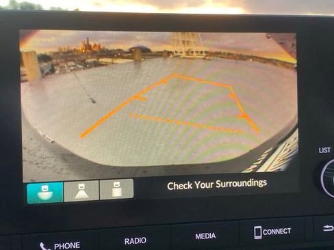 Certified 2023 Honda HR-V LX image 18
