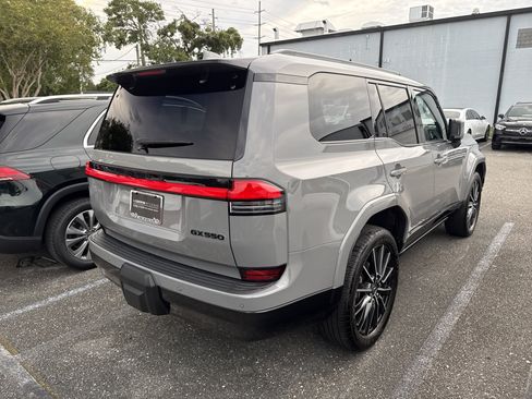 Certified 2025 Lexus GX 550 w/ Accessory Package (Z1) AWD/4WD image 4