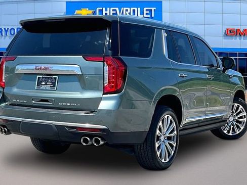 Used 2024 GMC Yukon Denali w/ Advanced Technology Package AWD/4WD image 5