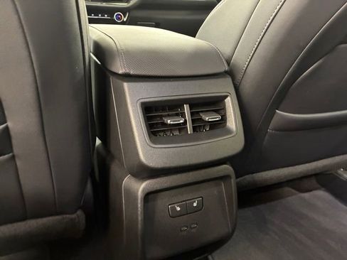 Certified 2025 Chevrolet Equinox EV RS w/ Active Safety Package 3 FWD image 19