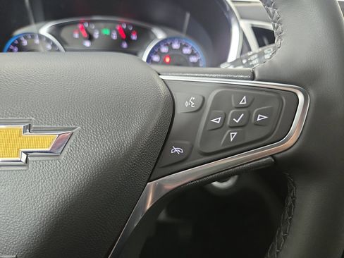 Used 2024 Chevrolet Equinox LT image 16