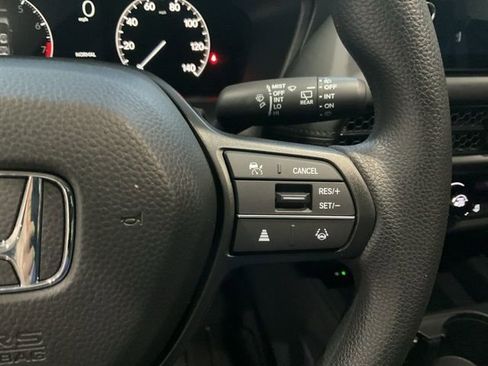 New 2026 Honda HR-V LX image 10